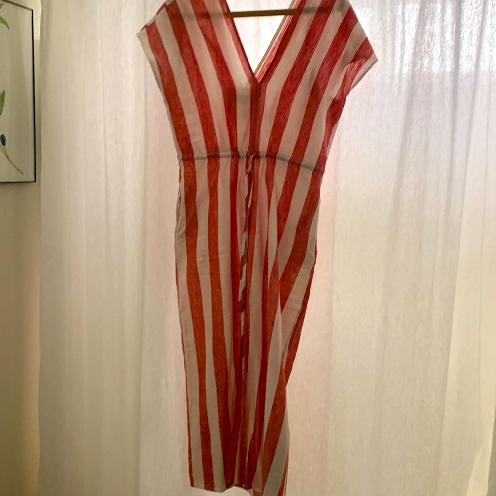 Zara linen dress with pockets and front opening